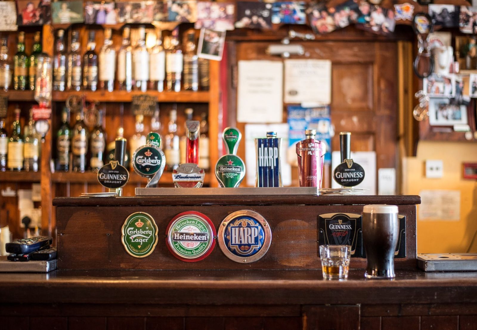 bar-local-cong-ireland-63633.jpeg