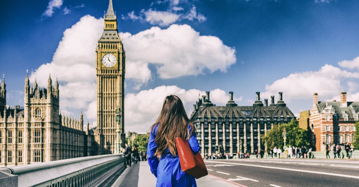 aifs-study-abroad-london-england-college-students.jpg